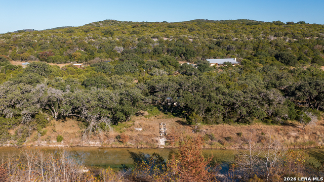 Image 27 of 50 For 2269 Old Rocksprings Rd