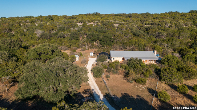 Image 28 of 50 For 2269 Old Rocksprings Rd