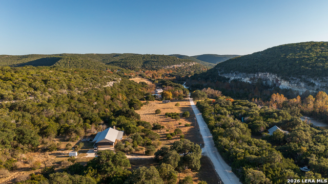 Image 33 of 50 For 2269 Old Rocksprings Rd