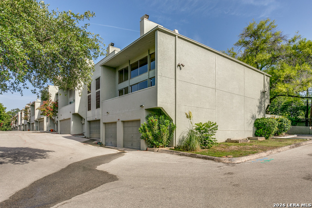 Image 12 of 15 For 3102 Eisenhauer  B 20