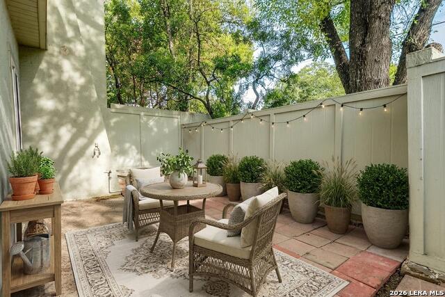 Image 3 of 15 For 3102 Eisenhauer  B 20