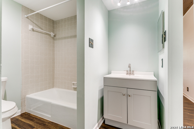 Image 8 of 15 For 3102 Eisenhauer  B 20