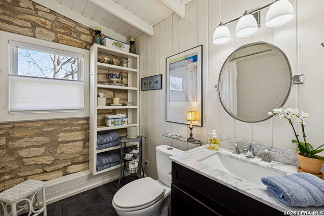 Listing photo id 19 for 1520 Rocky River