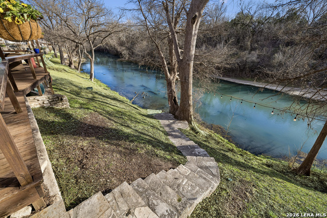 Listing photo id 27 for 1520 Rocky River
