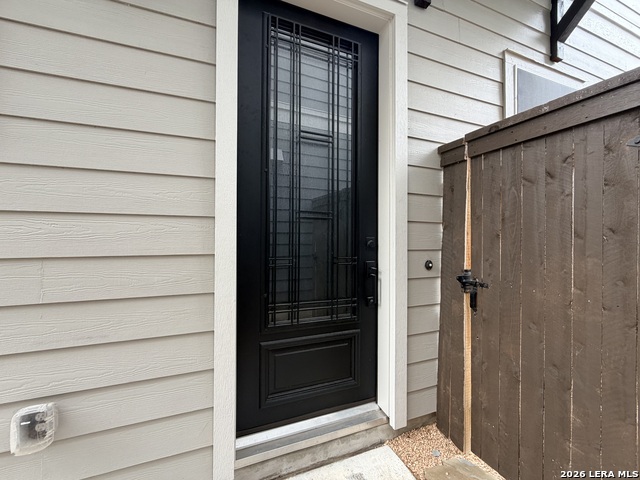 Image 3 of 28 For 5843 Whitby Rd Unit 30