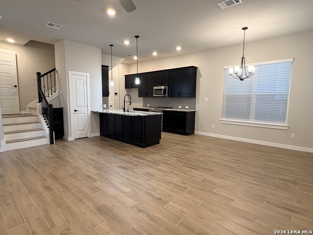 Image 4 of 28 For 5843 Whitby Rd Unit 30