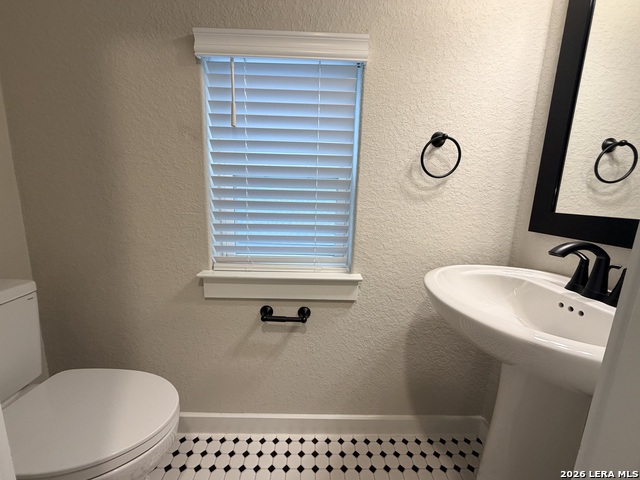 Image 8 of 28 For 5843 Whitby Rd Unit 30