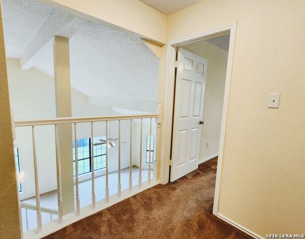 Image 17 of 38 For 1019 Hedgestone