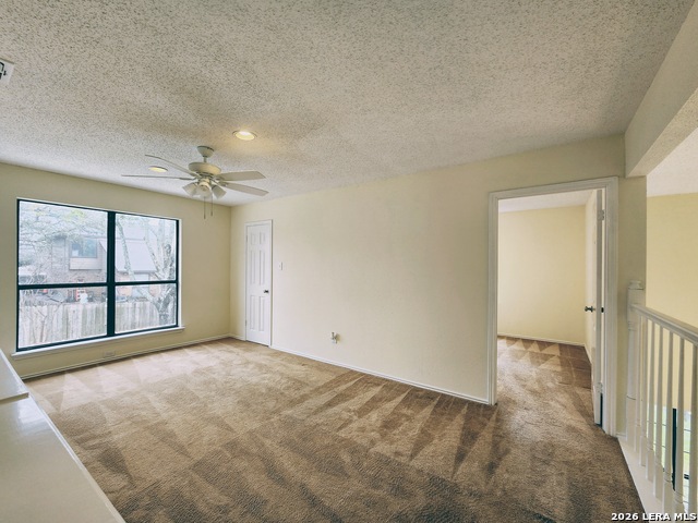 Image 18 of 38 For 1019 Hedgestone