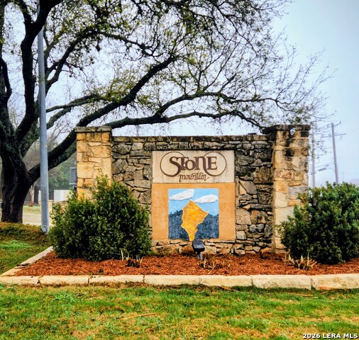 Image 4 of 38 For 1019 Hedgestone