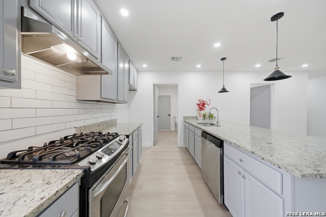 Image 3 of 21 For 1042 Lemon Tree