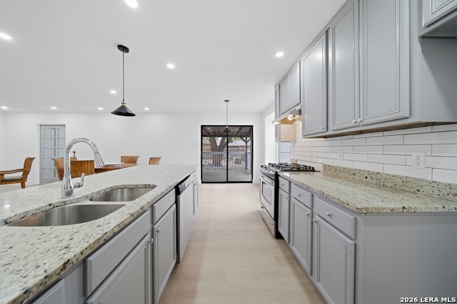 Image 4 of 21 For 1042 Lemon Tree