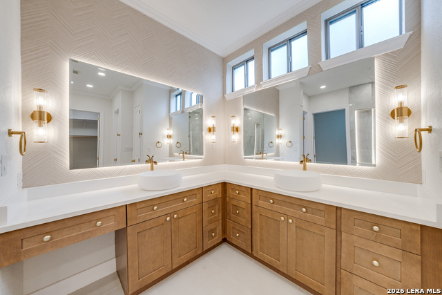 Image 26 of 53 For 23819 Golf Bridge