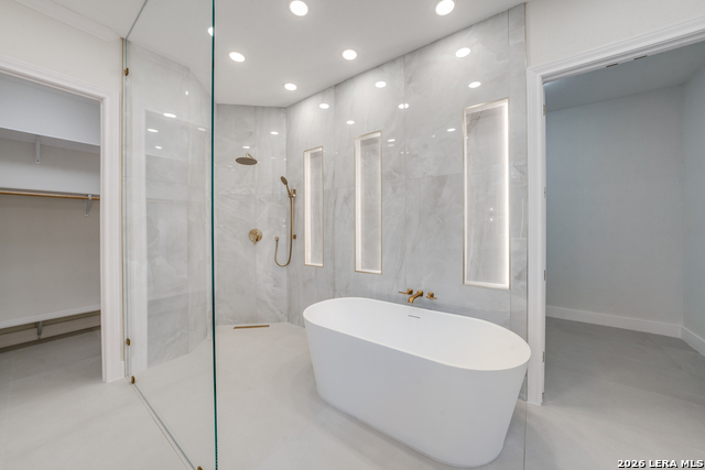 Image 27 of 53 For 23819 Golf Bridge