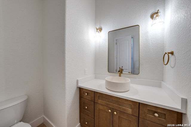 Image 29 of 53 For 23819 Golf Bridge