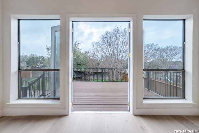 Image 35 of 53 For 23819 Golf Bridge