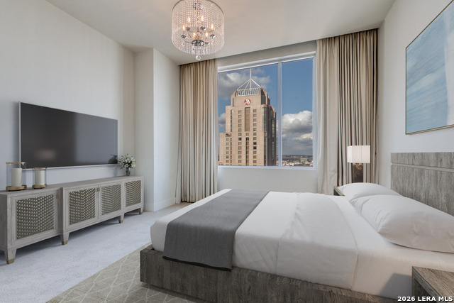 Image 12 of 28 For 610 Market E Unit 2510