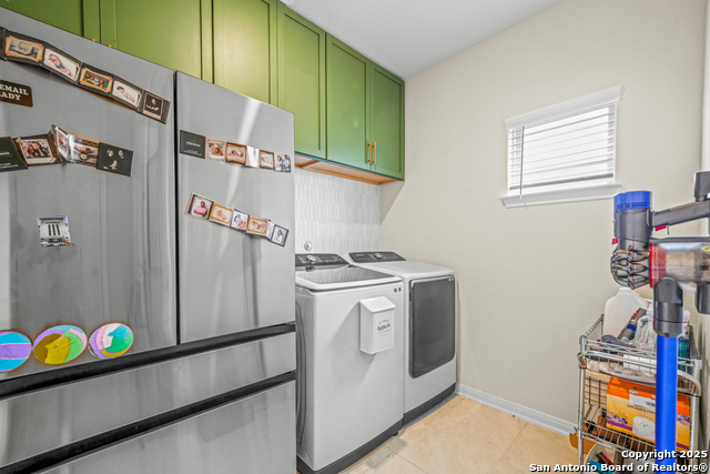 Image 10 of 46 For 25826 Marigold Oaks