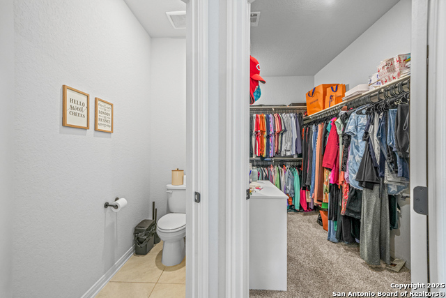 Image 29 of 46 For 25826 Marigold Oaks