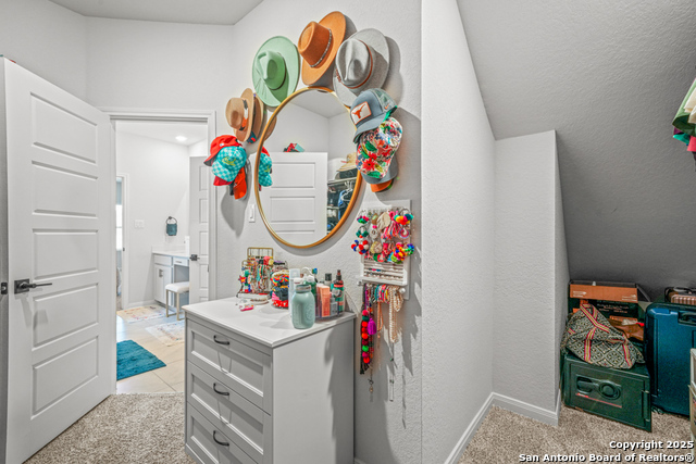 Image 30 of 46 For 25826 Marigold Oaks