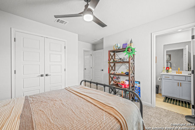 Image 42 of 46 For 25826 Marigold Oaks