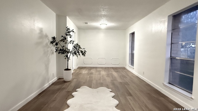 Image 2 of 48 For 6411 Green Top