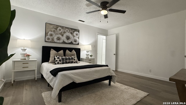 Image 7 of 48 For 6411 Green Top