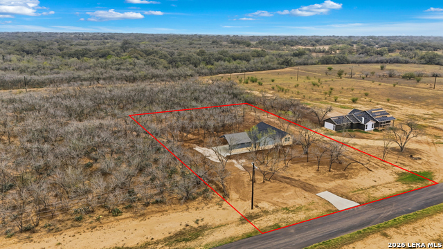 Details for 157 Sylas Hayes Loop, Pleasanton, TX 78064