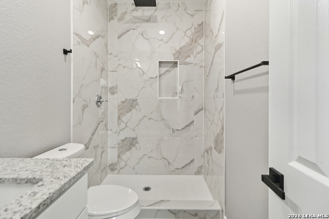 Image 22 of 29 For 1906 Lennon  