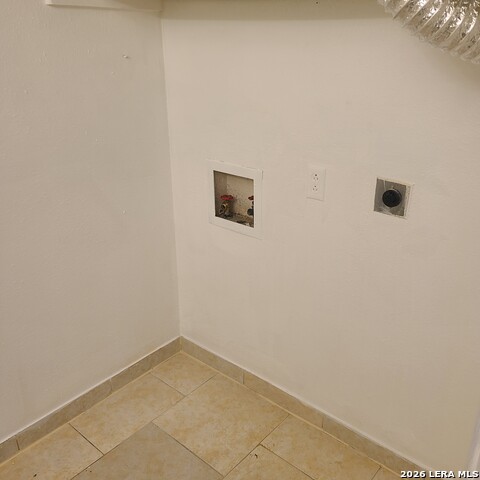 Image 29 of 32 For 6602 Spring Manor