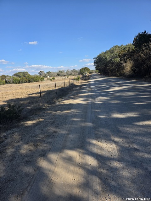 Image 26 of 34 For 205 Hill Country Dr