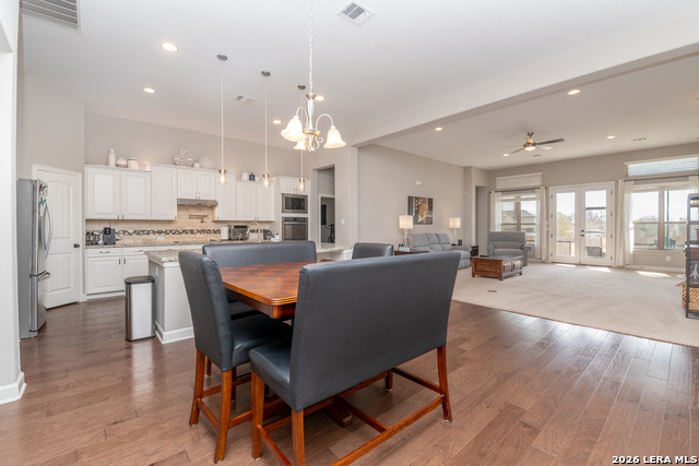 Image 13 of 39 For 1008 Water Oak