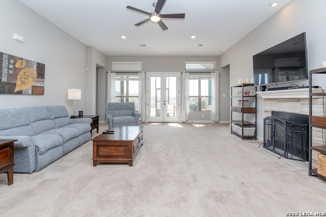 Image 19 of 39 For 1008 Water Oak