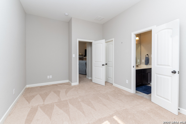 Image 23 of 39 For 1008 Water Oak