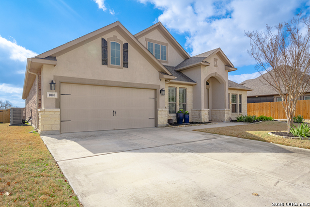 Image 4 of 39 For 1008 Water Oak