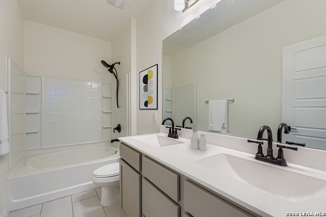 Image 6 of 13 For 4918 Via Sonoma