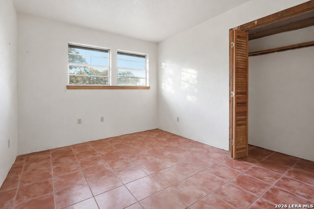 Image 10 of 12 For 429 Yorktown