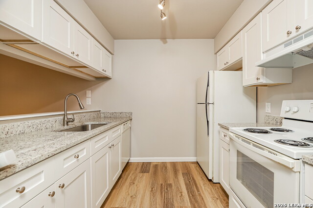 Image 7 of 21 For 7802 Richard Frank Way  2