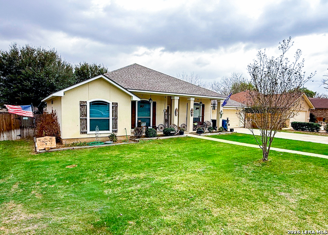 Image 2 of 29 For 305 Yortown  