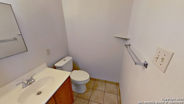 Image 26 of 44 For 2547 Smokey Crk