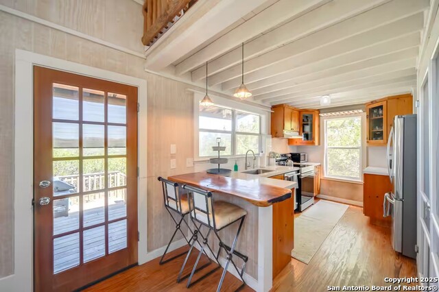 Image 11 of 50 For 17 September Ridge