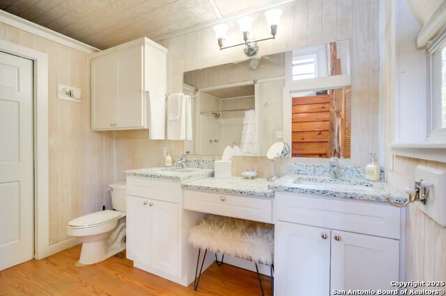 Image 17 of 50 For 17 September Ridge