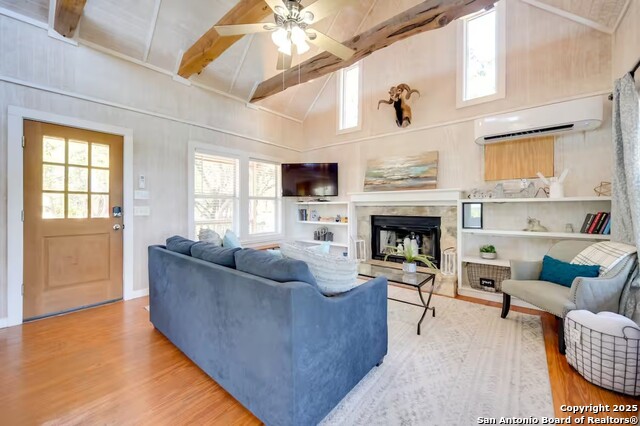 Image 8 of 50 For 17 September Ridge