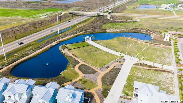 Listing photo id 9 for 104 Lily Pond