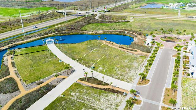 Listing photo id 10 for 104 Lily Pond