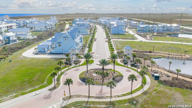 Listing photo id 12 for 104 Lily Pond