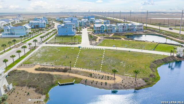 Listing photo id 13 for 104 Lily Pond