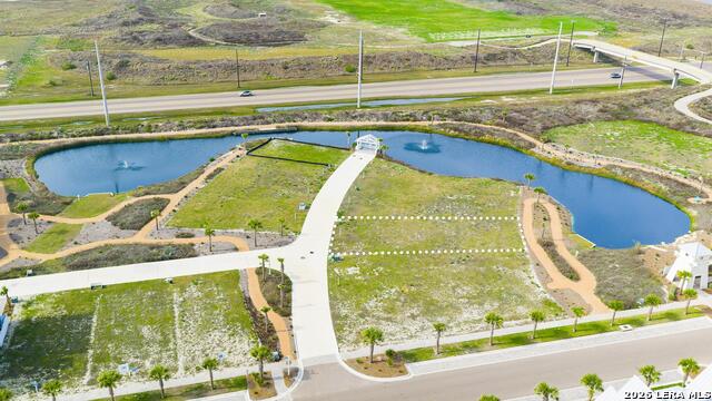 Listing photo id 1 for 104 Lily Pond