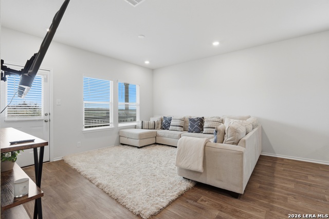 Image 3 of 15 For 10410 Mcintosh