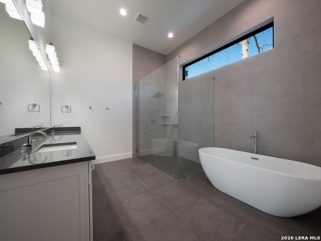 Image 21 of 37 For 1053 Brewer Ridge